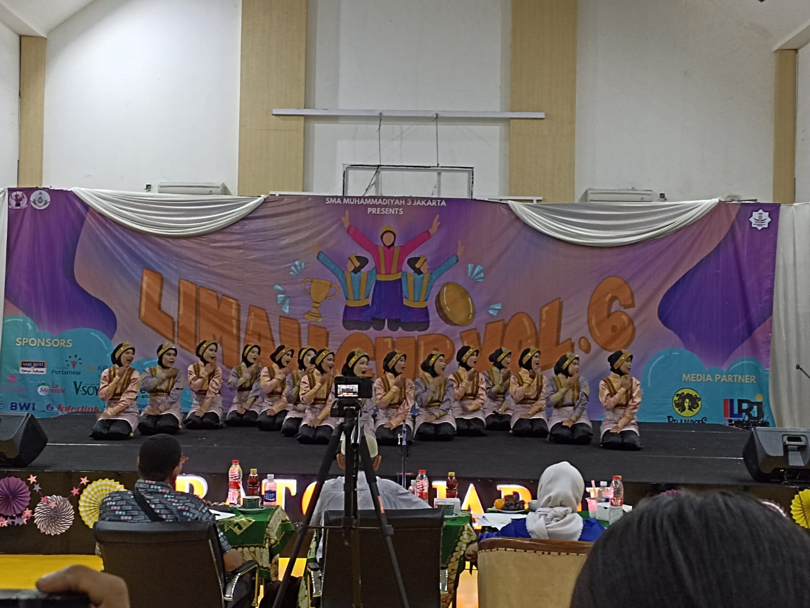 Lomba Tari Saman
